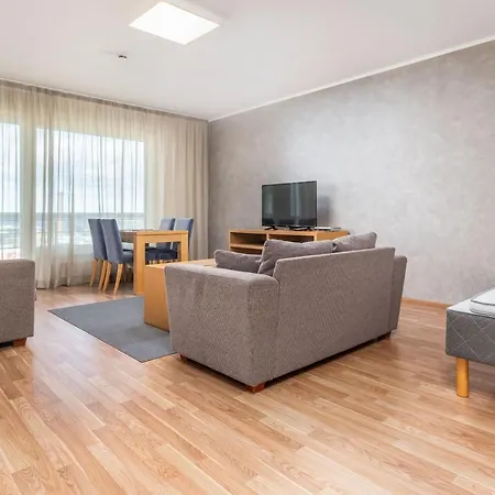 Adelle Viru Keskuses, 9-th Floor 3*