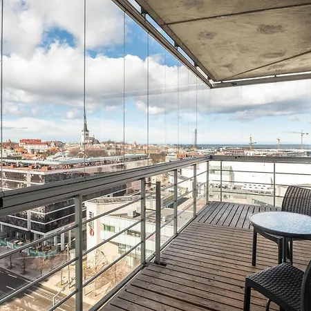 Adelle Viru Keskuses, 9-th Floor 3* Tallinn
