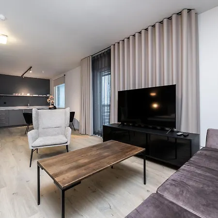 Adelle Viru Keskuses, 9-th Floor 3*