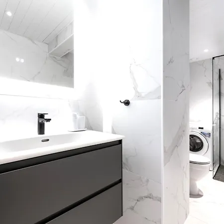 Aparthotel Adelle Viru Keskuses, 9-th Floor 3*