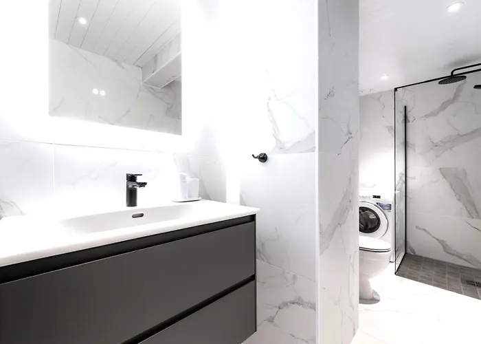 Apart-hotel Adelle Viru Keskuses, 9-th Floor 3*