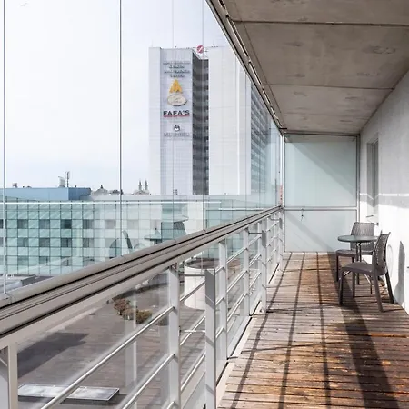 Adelle Viru Keskuses, 9-th Floor 3*